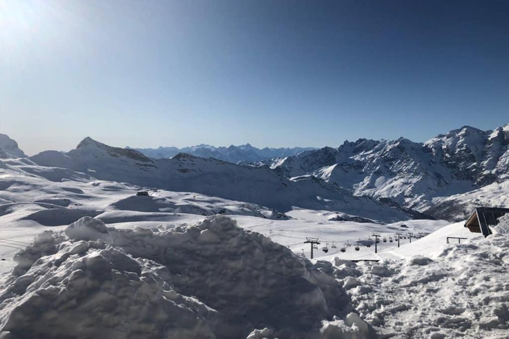 Piccolo Paradiso In Centro Cervinia Breuil-Cervinia Exterior foto
